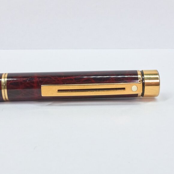 Sheaffer 14K Gold Nib Fountain Pen / Burgundy Marbled / Made in USA - Picture 6 of 15